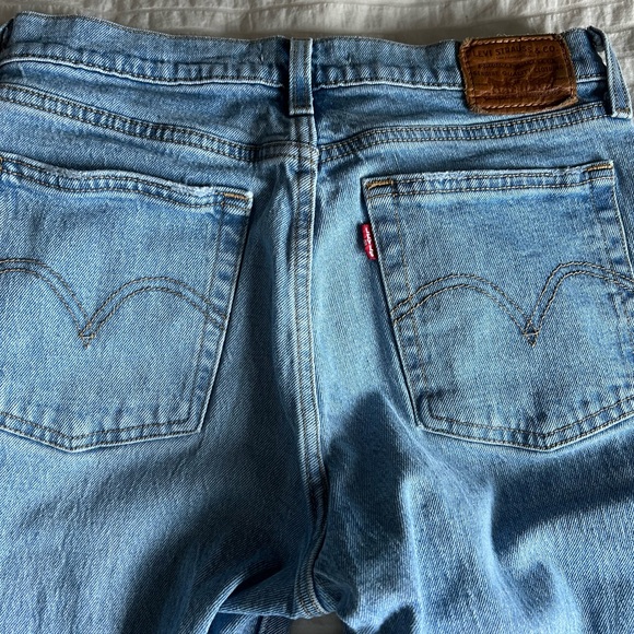 Levi’s Wedgie Cropped Straight Leg Jeans - Size 27 Length 25 - Picture 2 of 7